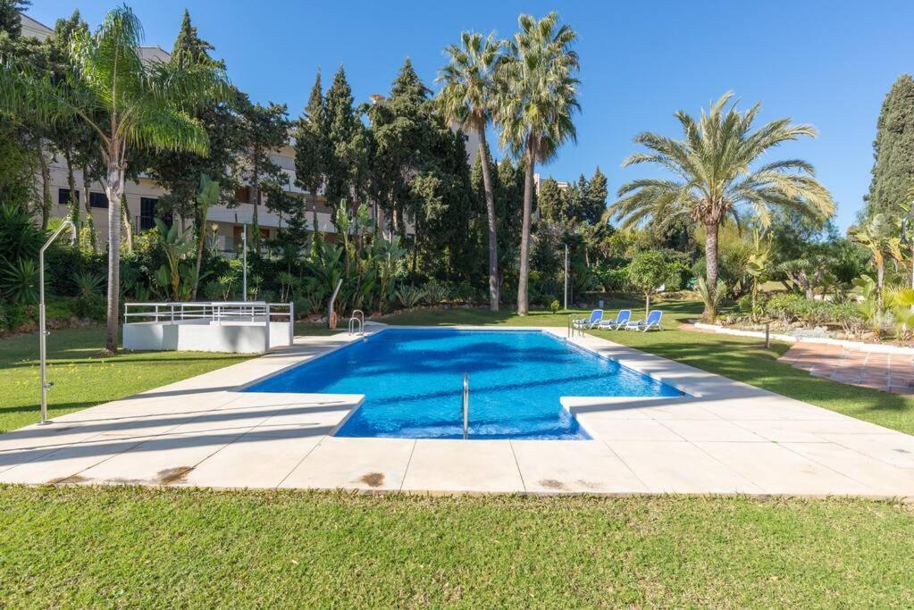 Incredible Luxury Location In Puerto Banus Beach For Families Marbella Exteriér fotografie