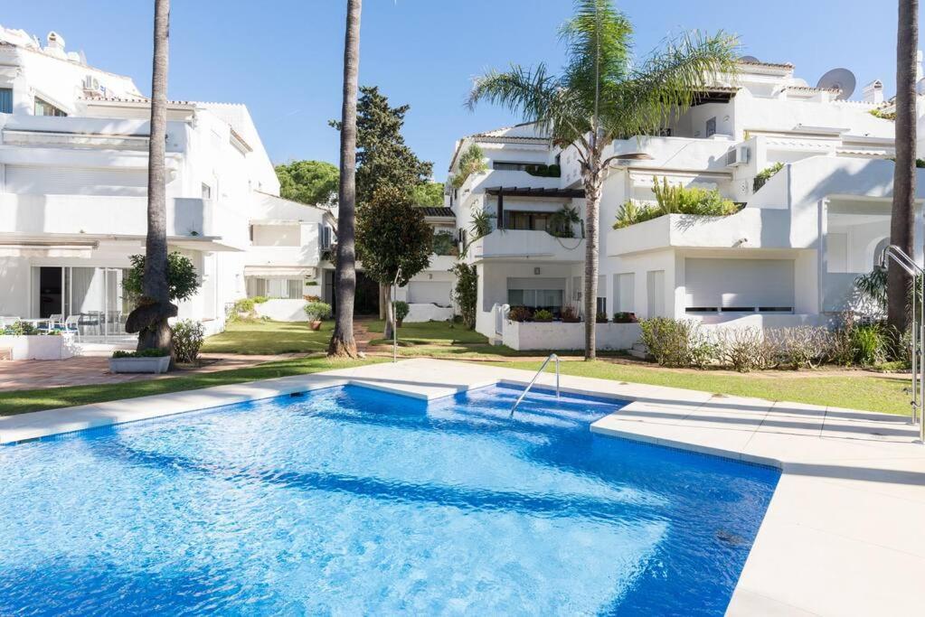 Incredible Luxury Location In Puerto Banus Beach For Families Marbella Exteriér fotografie
