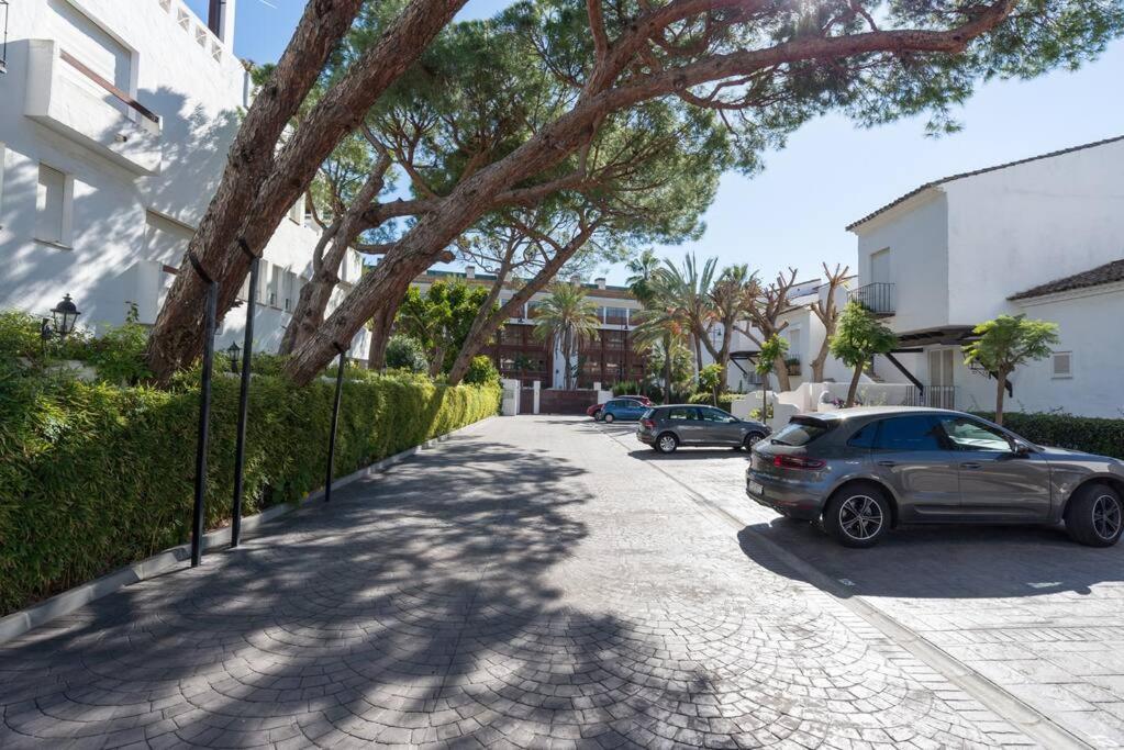 Incredible Luxury Location In Puerto Banus Beach For Families Marbella Exteriér fotografie
