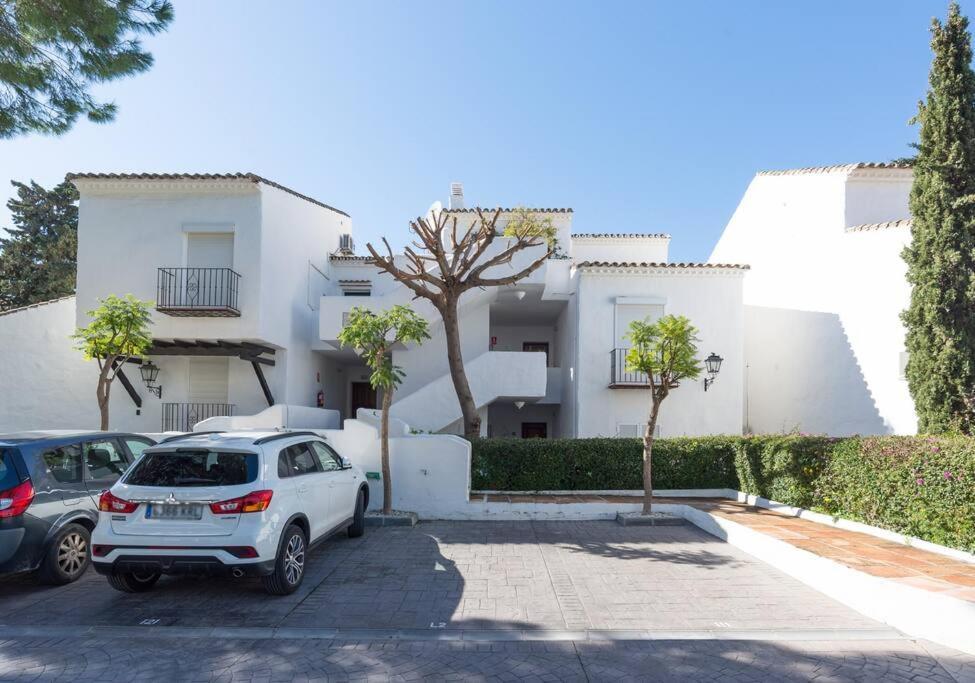 Incredible Luxury Location In Puerto Banus Beach For Families Marbella Exteriér fotografie