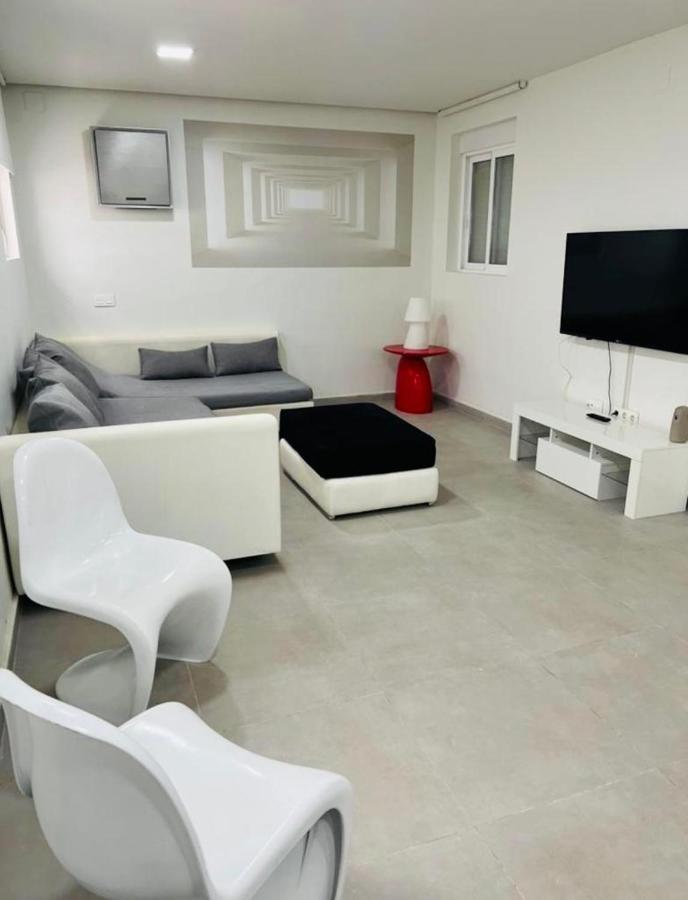 Incredible Luxury Location In Puerto Banus Beach For Families Marbella Exteriér fotografie